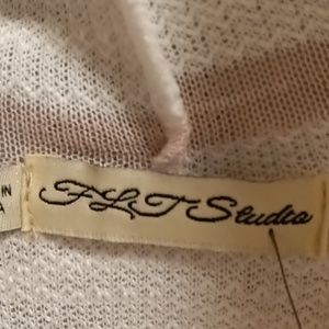 NWT FLT Studio pink & white striped l/s hooded sweater w tan wooden buttons 3XL